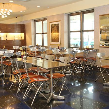 Classique Hotel Сингапур Екстериор снимка